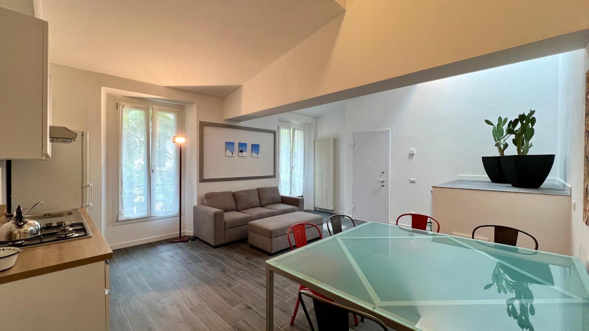 Meschihouse - Liberty 25 Apartment Lecco Exterior photo